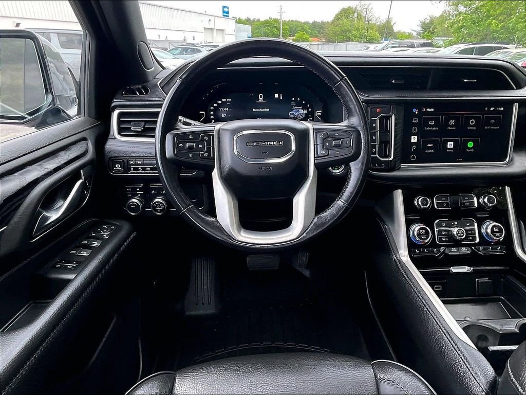 Used 2022 Gray GMC Denali image 17
