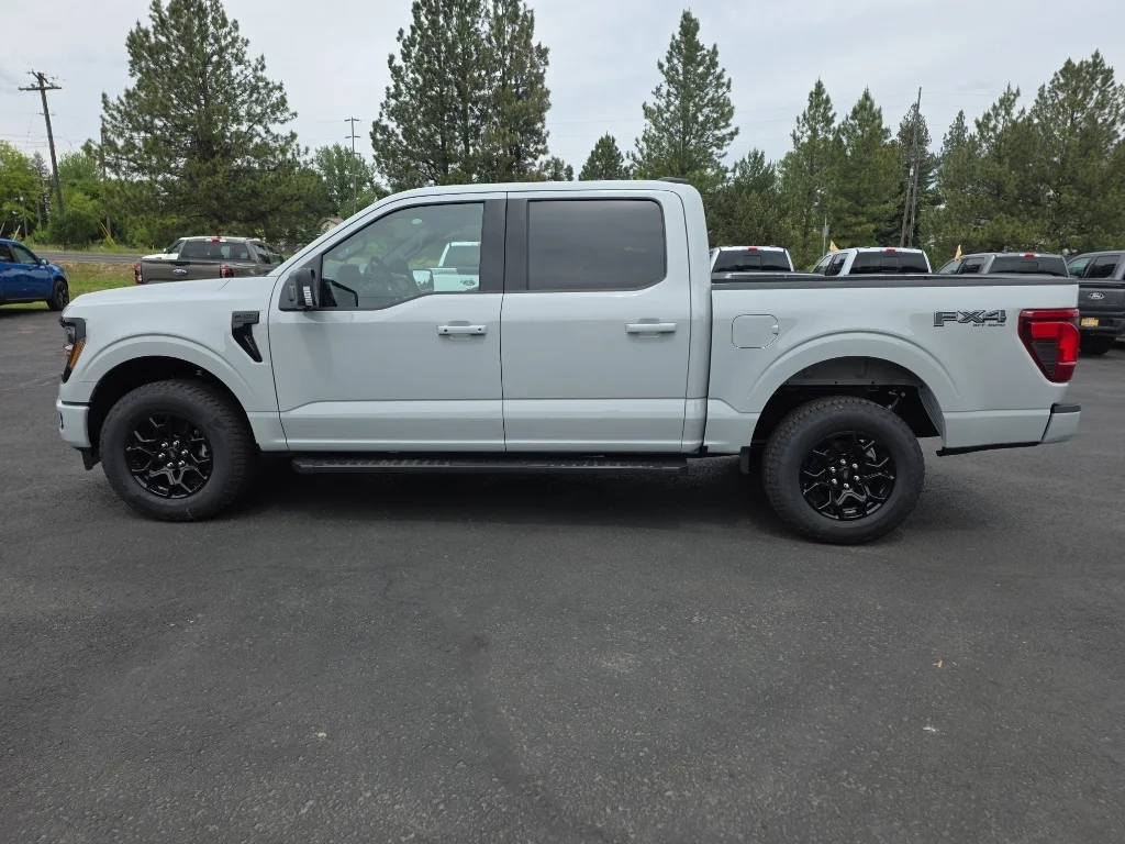 New 2026 Avalanche Ford XLT image 11