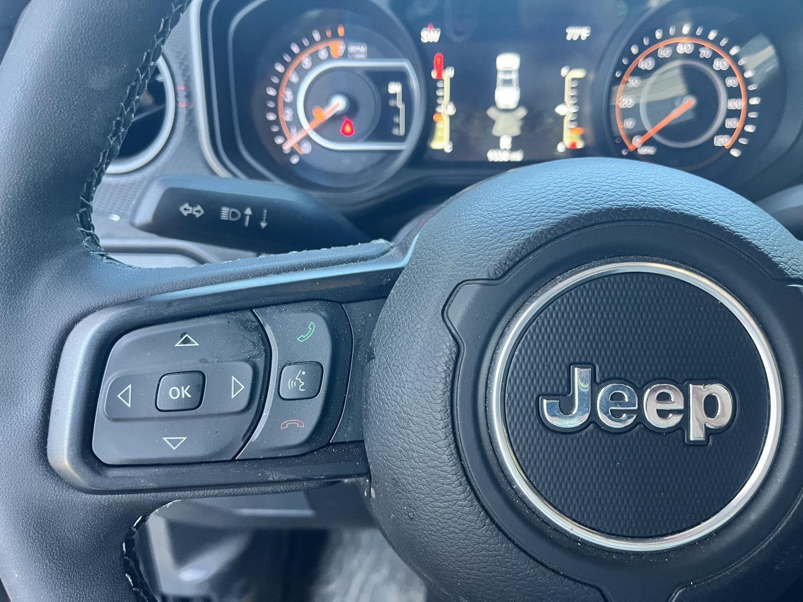 Used 2025 Black Clearcoat Jeep Rubicon image 25