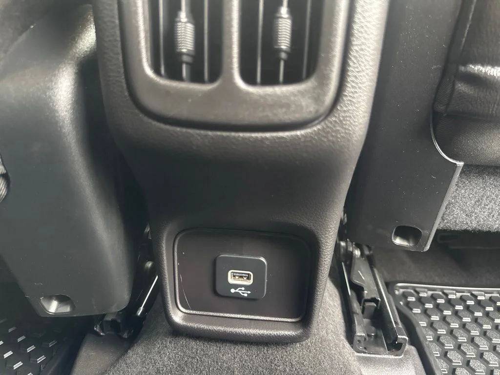 Certified Used 2020 Red Jeep Latitude image 40