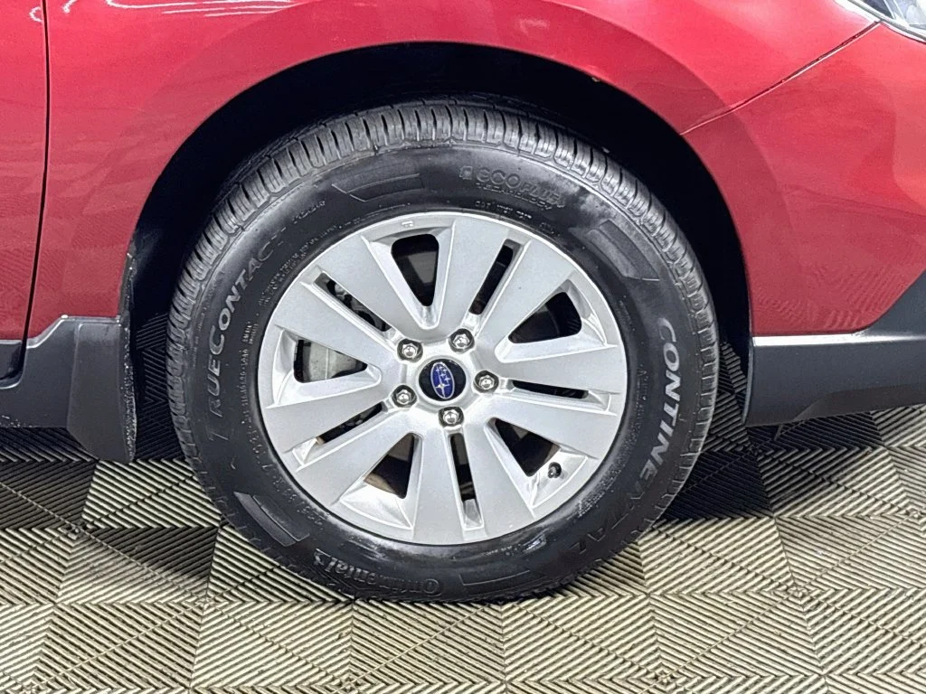Used 2017 Red Subaru 2.5i Premium image 23