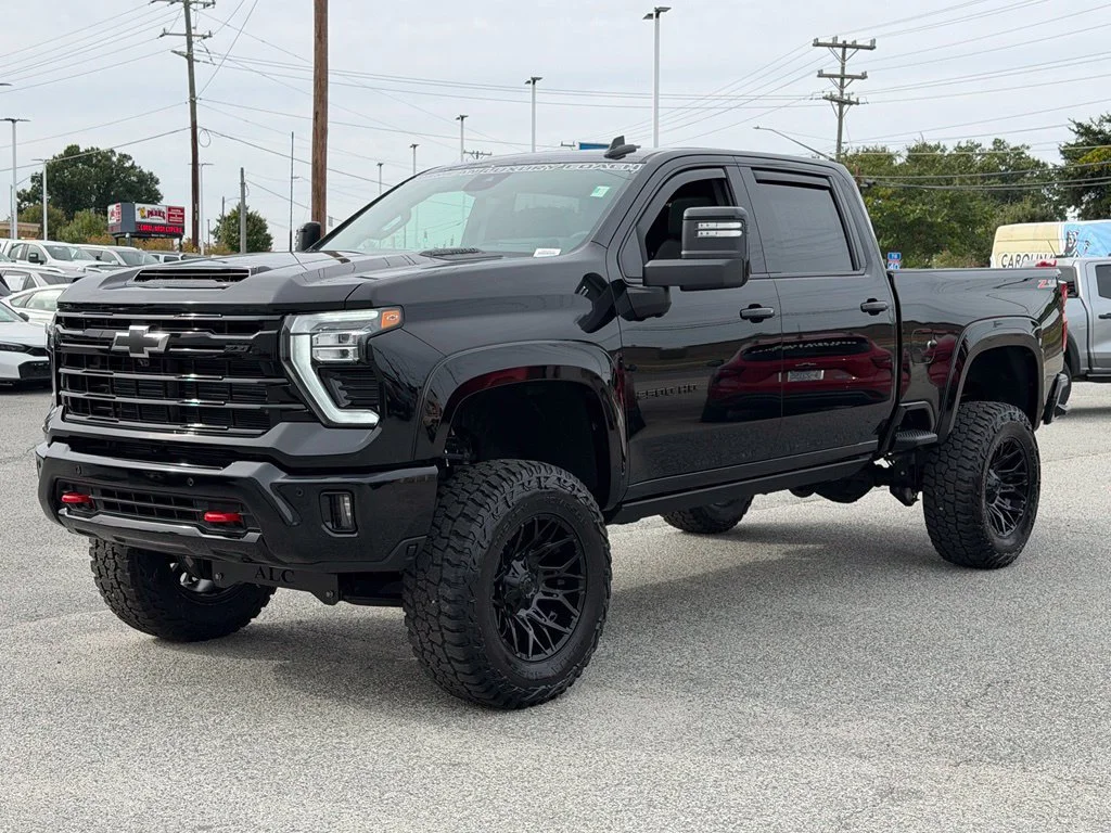 2026 Chevrolet Silverado 2500 HD LTZ - Photo 8