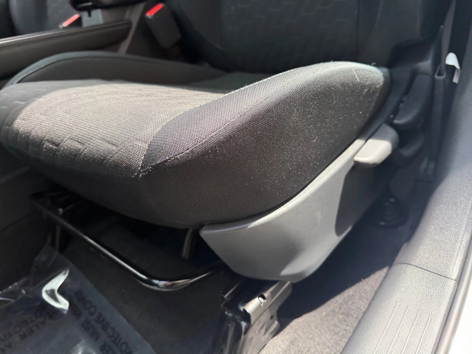 Used 2024 Aspen White Tricoat/Super Black Nissan SV image 9
