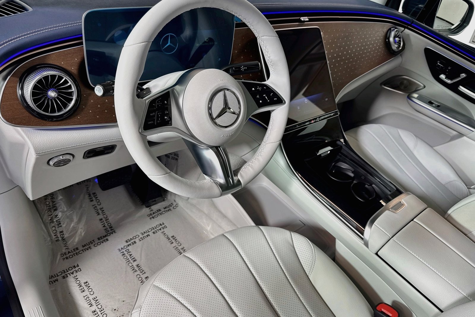 New 2027 Twilight Blue Metallic Mercedes-Benz EQE 320 image 9