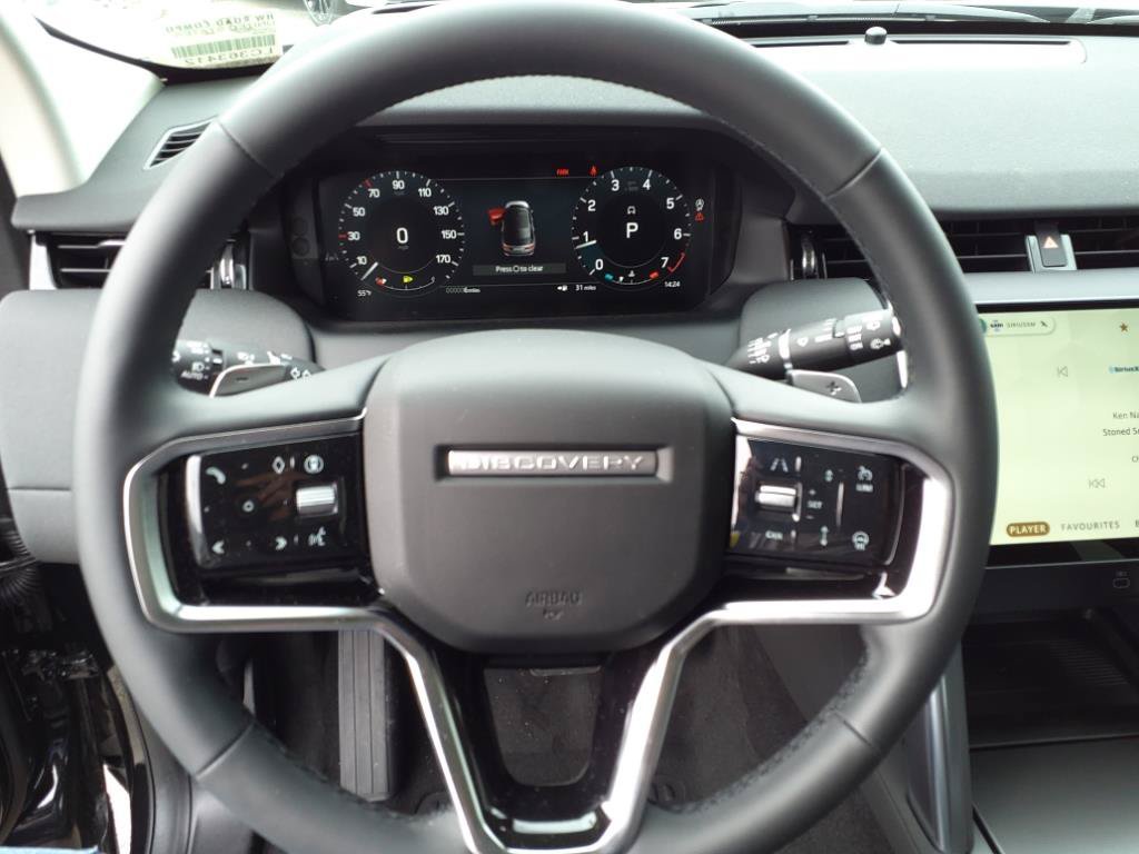 Used 2025 Santorini Black Land Rover S image 13