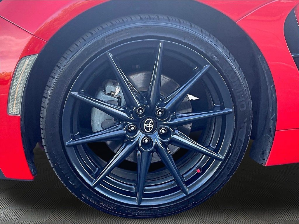 Used 2023  Toyota Premium image 7