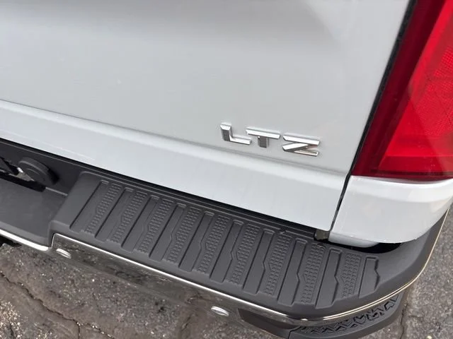 New 2026 Polar White Tricoat Chevrolet LTZ image 23