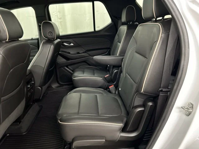 Used 2022 White Chevrolet Premier image 26