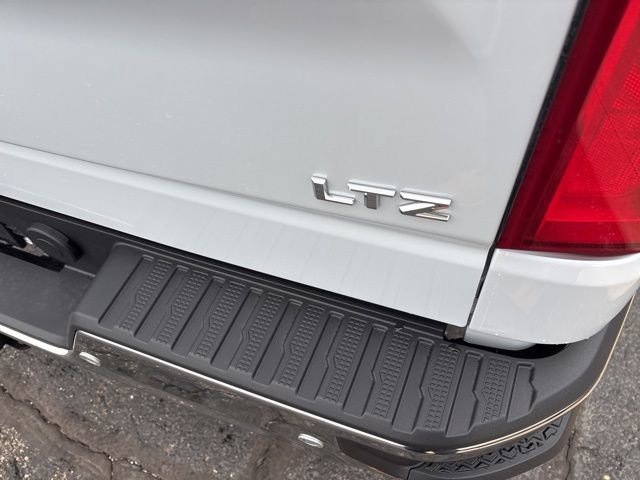 2026 Chevrolet Silverado 1500 LTZ - Photo 23
