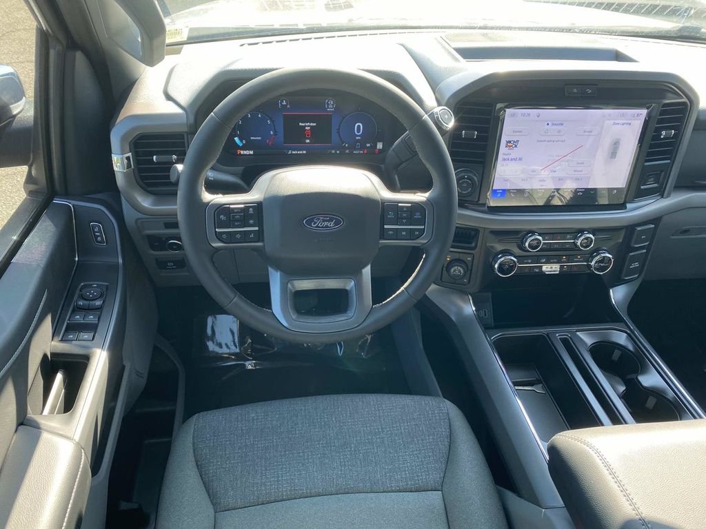 New 2026 Carbonized Gray Metallic Ford XLT image 10