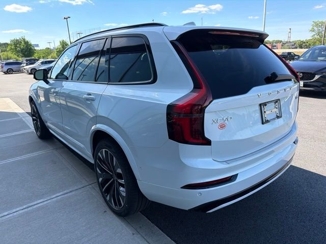 New 2026 White Volvo T8 Ultra image 5