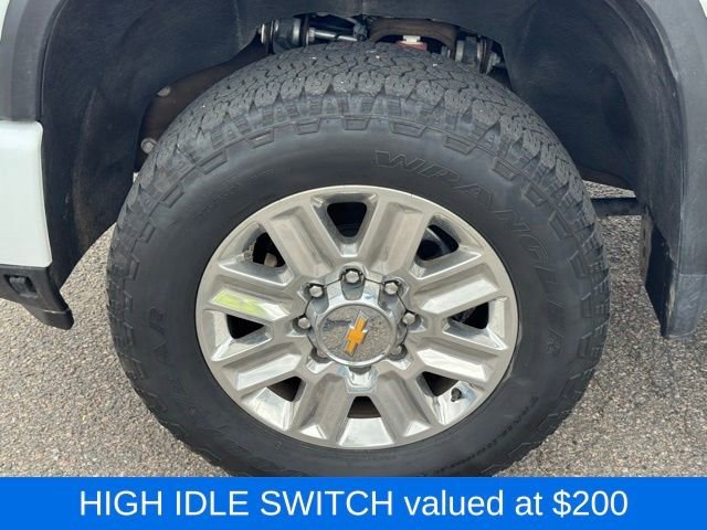 Used 2024 Summit White Chevrolet High Country image 11