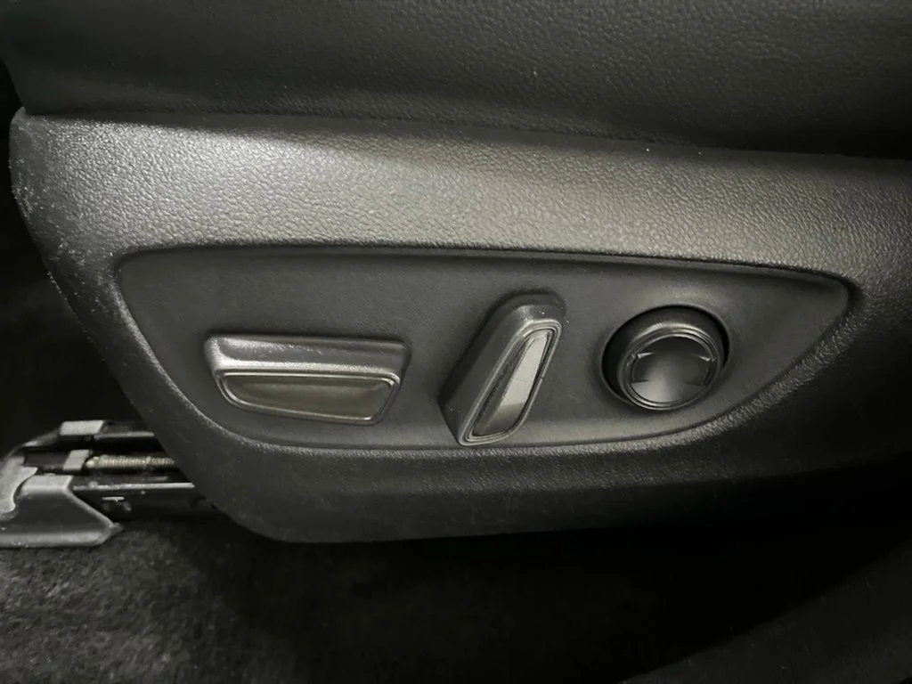 Used 2024 White Toyota XLE image 20