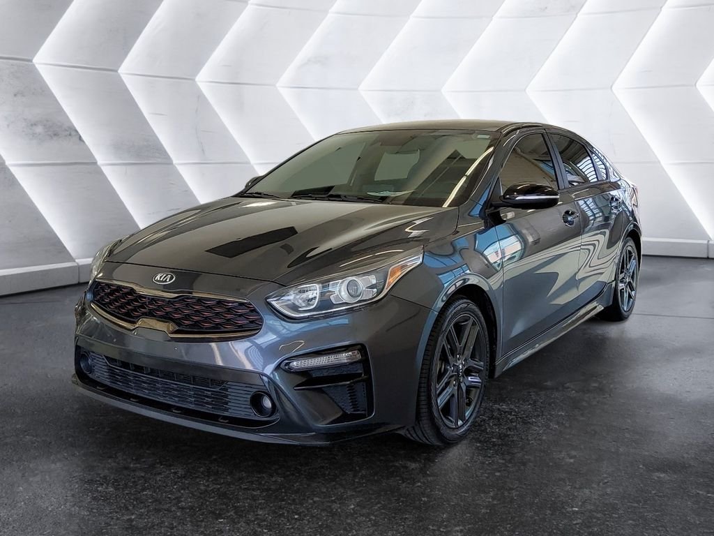 Used 2020 Gray Kia GT-Line image 3