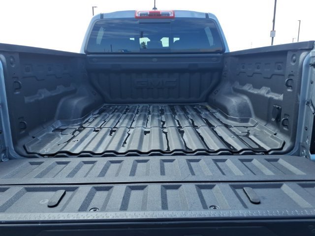 Used 2025 Sterling Metallic GMC AT4 image 20