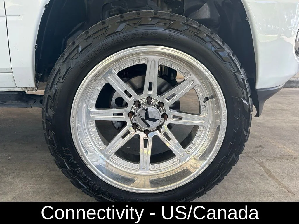 Used 2025 White Ram Laramie image 26