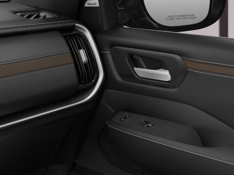 New 2026 White Nissan SL image 25
