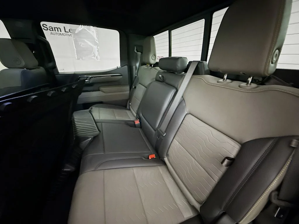 Used 2026 White Chevrolet ZR2 image 27