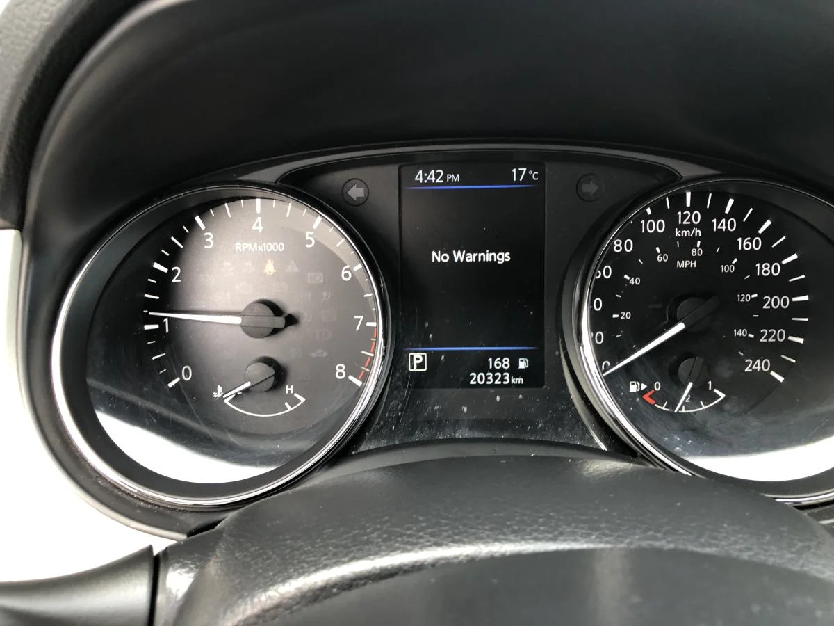 Used 2023 Blue Nissan AWD S CVT image 13