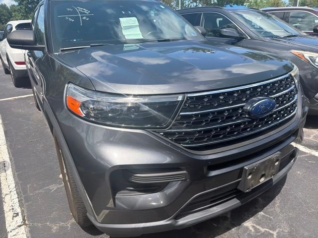 Used 2020 Silver Spruce Metallic Ford XLT image 3