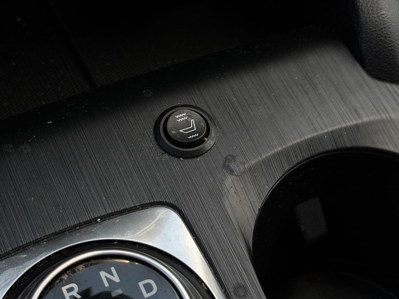 Used 2022 Stone Blue Ford  image 8