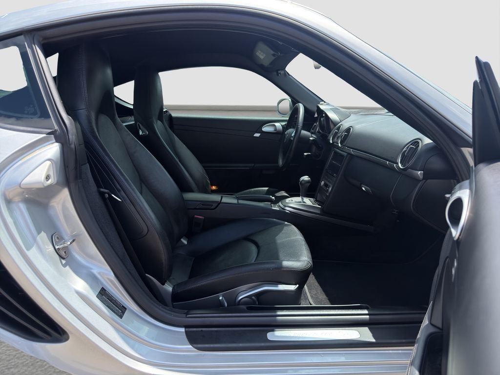 Used 2008 Silver Porsche S image 17