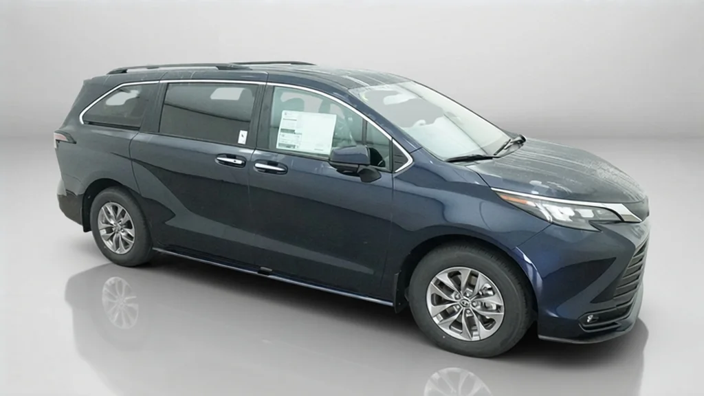 New 2026 Blueprint Toyota XLE image 6