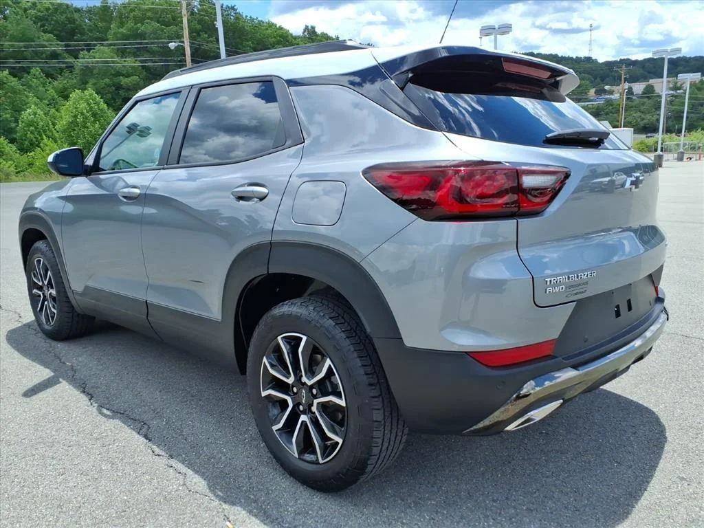 Used 2024 Sterling Gray Metallic Chevrolet ACTIV image 3