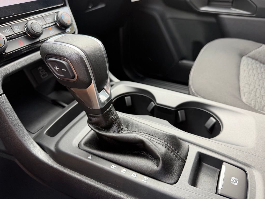 New 2026 Avalanche Ford XLT image 14