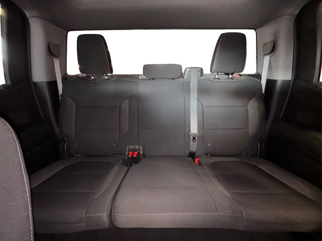 Used 2020 Shadow Gray Metallic Chevrolet LT image 26