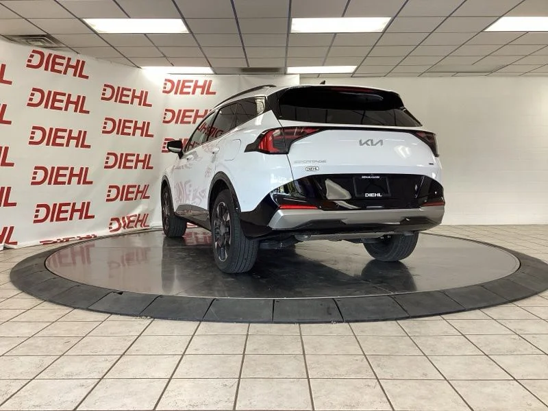 Used 2026 White Kia SX-Prestige image 5