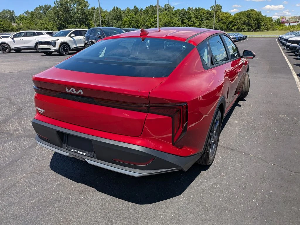 New 2026 Currant Red Kia LXS image 34