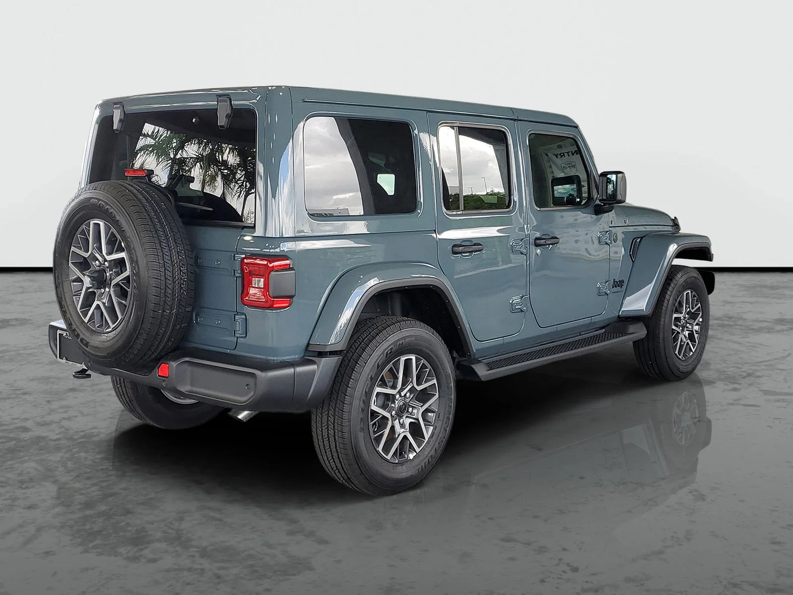 New 2026 Anvil Clear-Coat Exterior Paint Jeep Sahara image 1