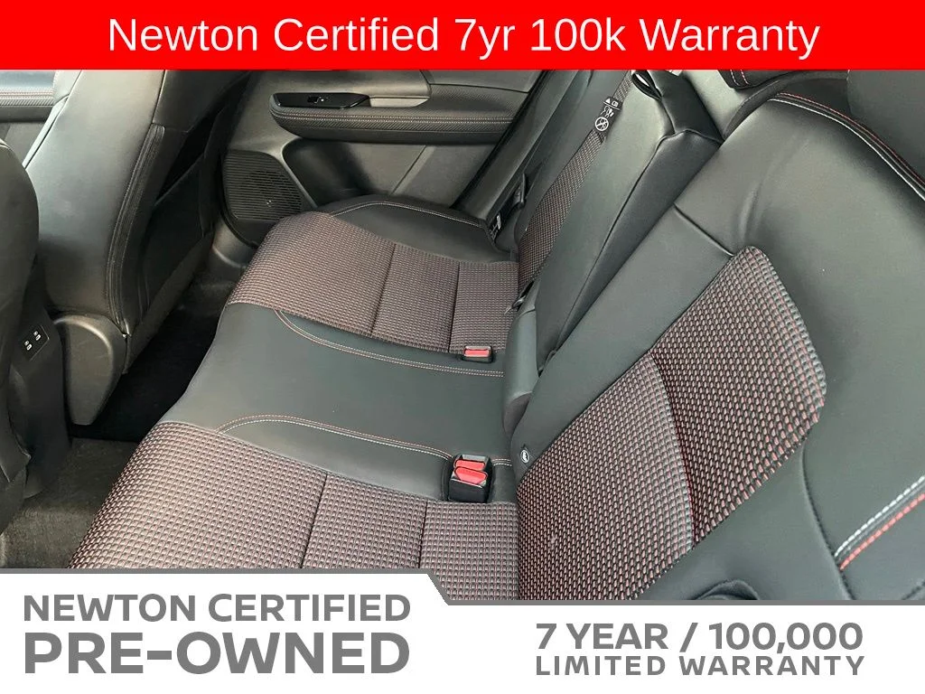 Certified Used 2025 Aspen White/Super Black Nissan SR image 4