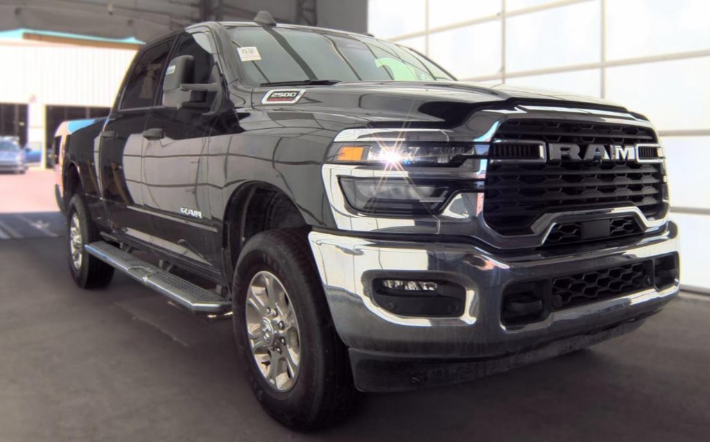 Used 2026 RAM Ram 2500 Pickup Big Horn with VIN 3C6UR5DJ0TG197427 for sale in Kansas City