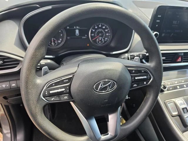 Used 2021 Gray Hyundai SE image 13