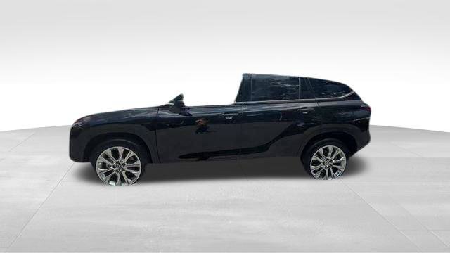 Used 2020 Black Toyota Limited image 3