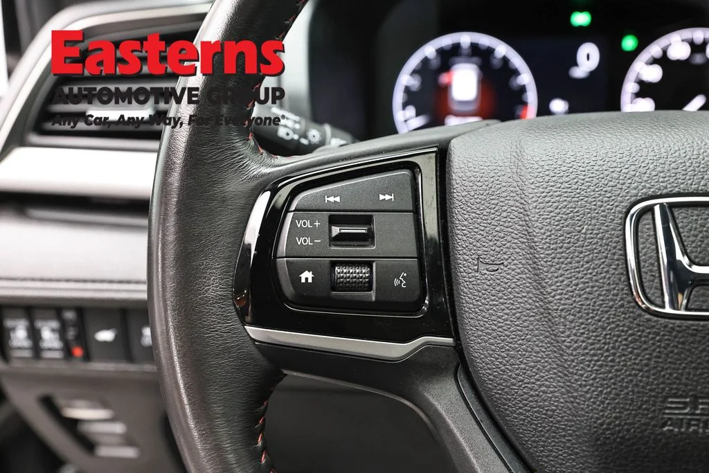 Used 2025 Black Honda Sport-L image 15