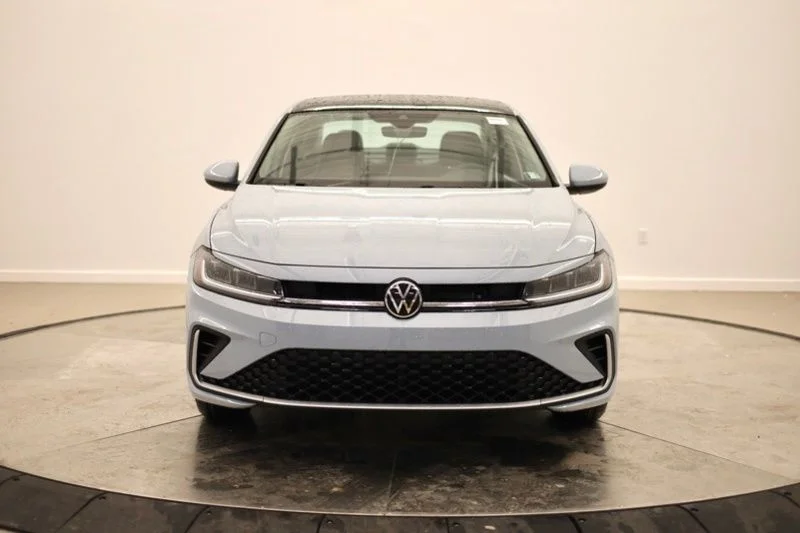 New 2026 Gray Volkswagen 1.5T SE image 8