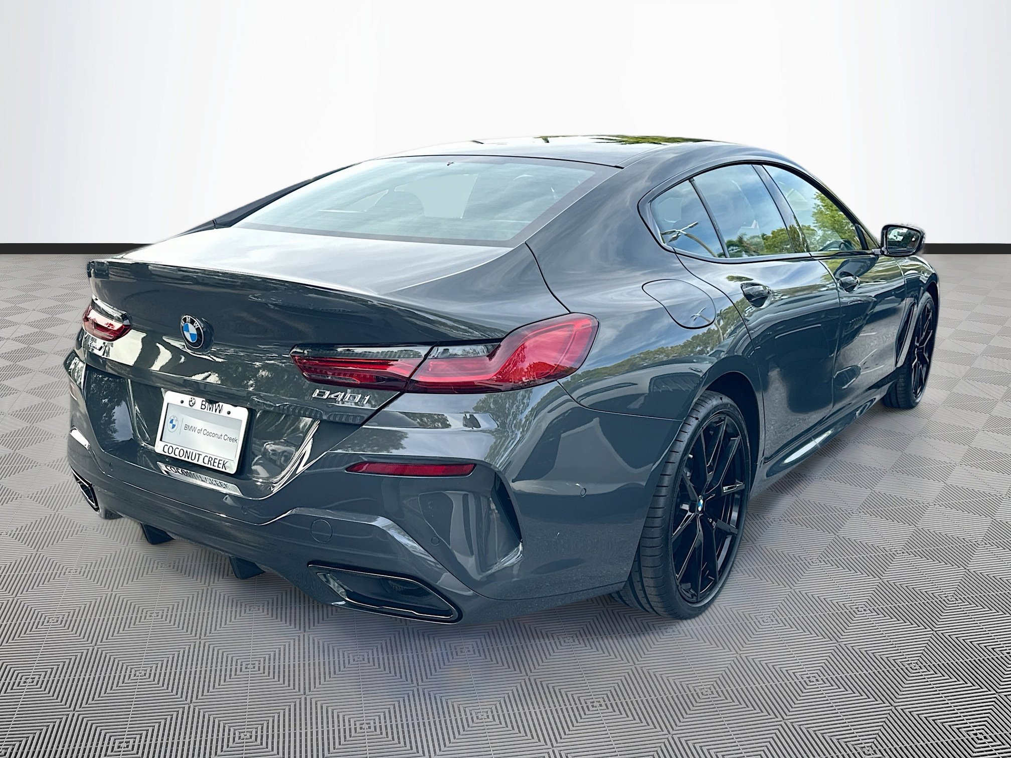 2026 BMW 8 Series 840i - Photo 7