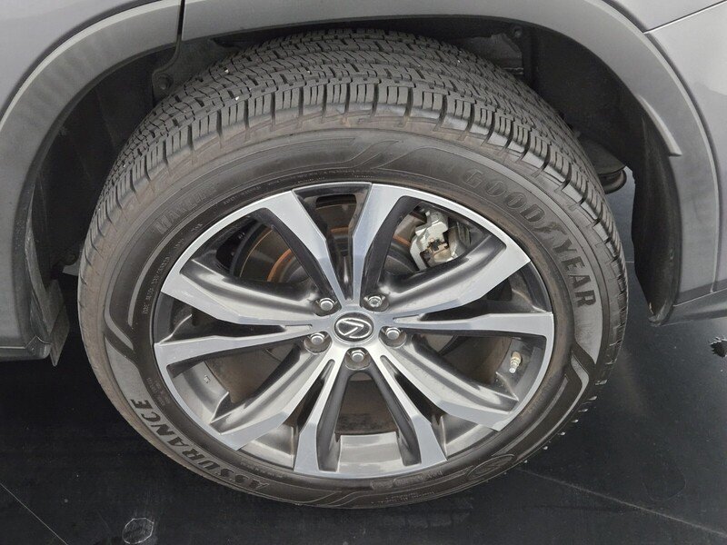 Certified Used 2020 Gray Pearl Lexus  image 12