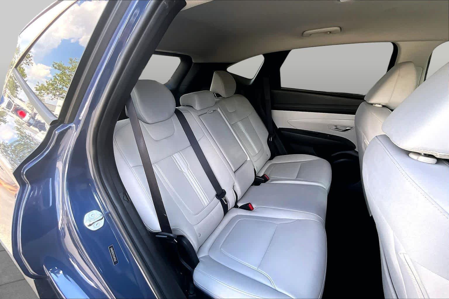 Used 2025 Atlantis Blue Hyundai SEL image 19