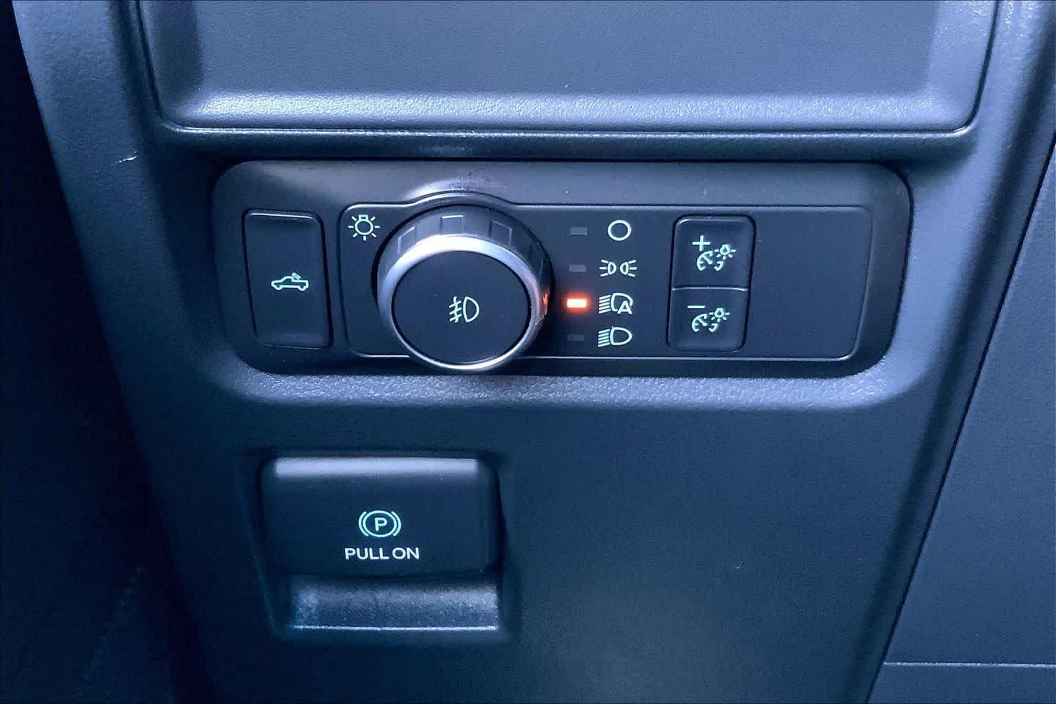 Used 2022 Carbonized Gray Ford XL image 35