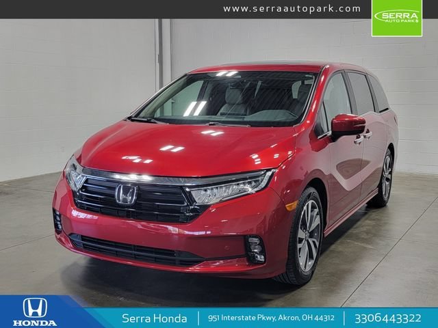 Used 2022 Red Honda Touring image 1