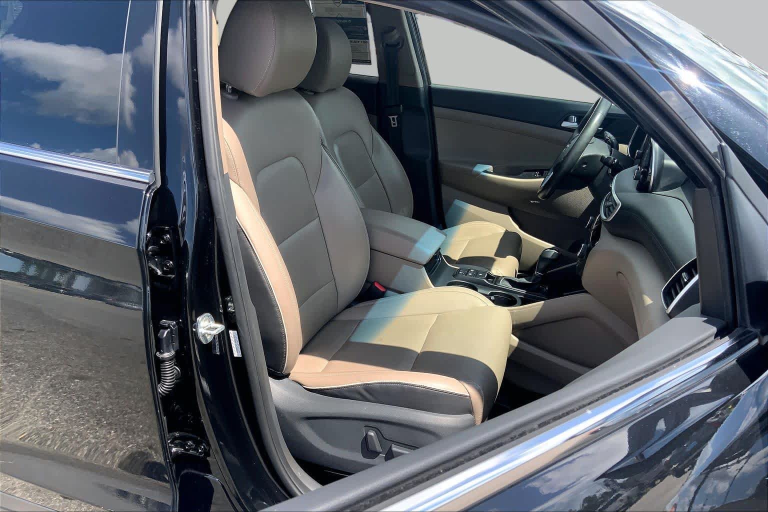 Certified Used 2021 Black Noir Pearl Hyundai Limited image 9