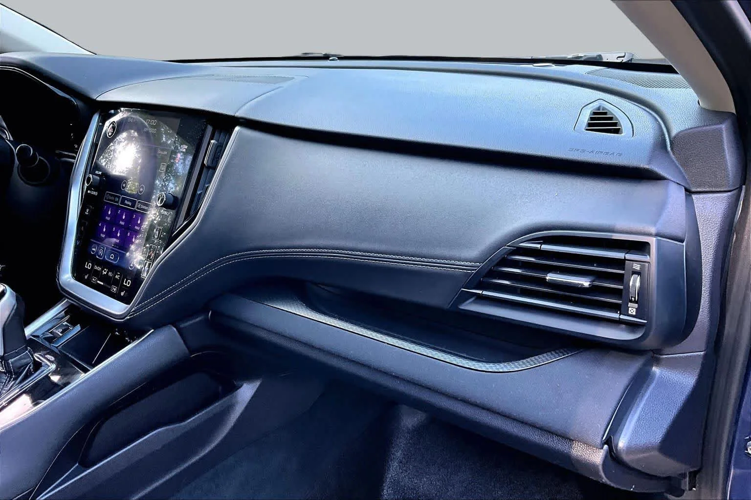 Used 2020 Abyss Blue Pearl Subaru Premium image 17