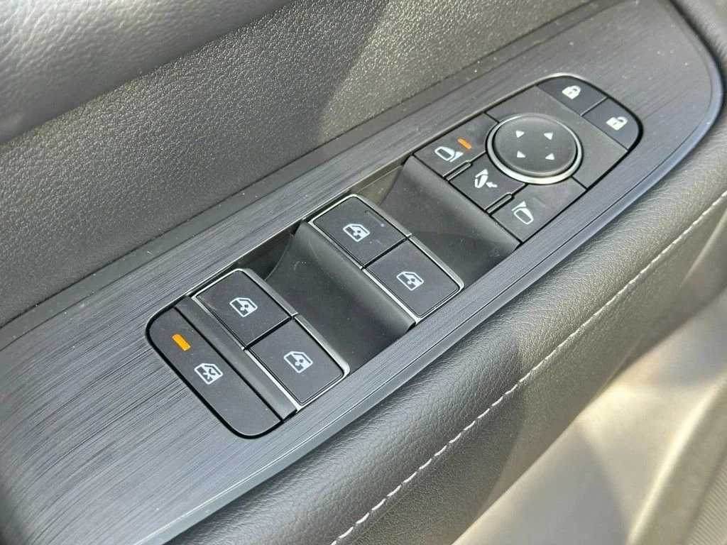 New 2026 Gun Metallic Nissan PRO-4X® image 10