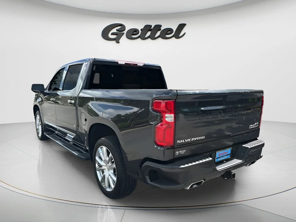 Used 2024 Dark Ash Metallic Chevrolet High Country image 7
