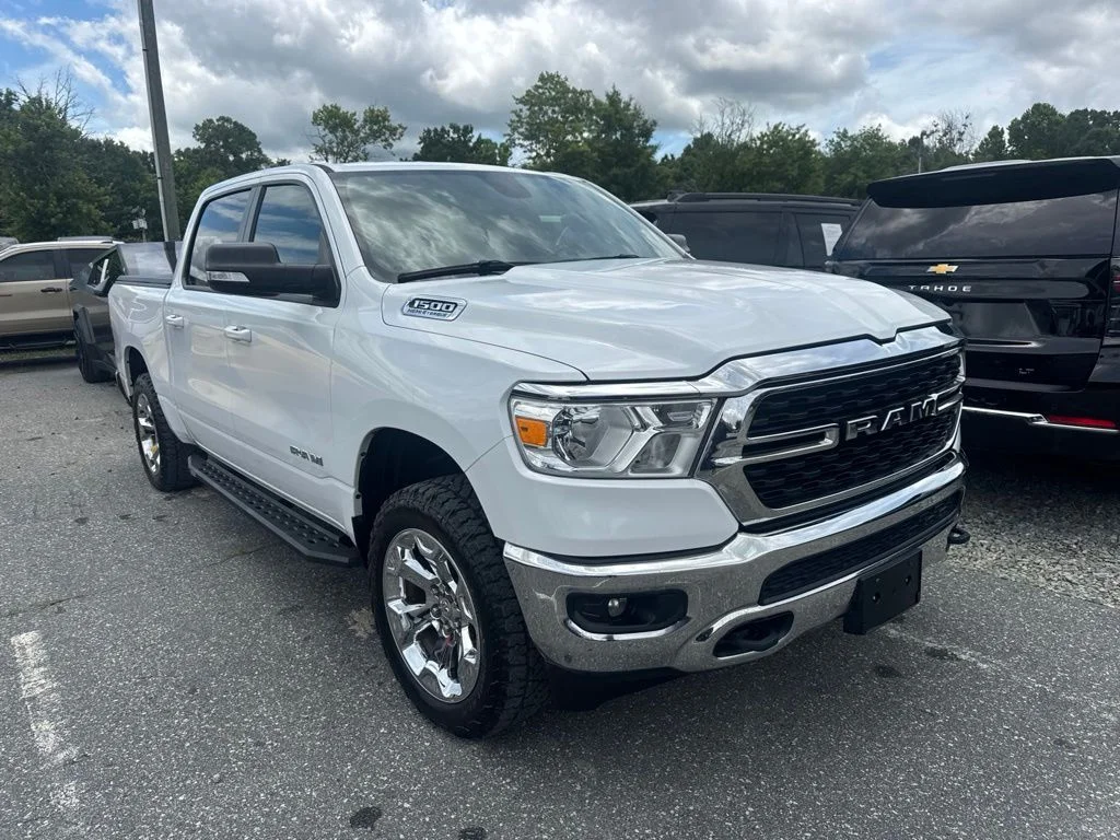 Used 2022 White Ram Big Horn/Lone Star image 2