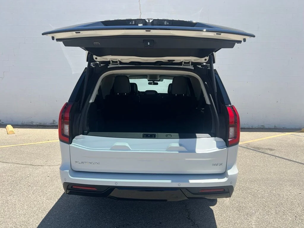 New 2027 Star White Metallic Tri-Coat Ford MAX Platinum image 5